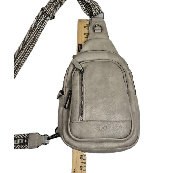 CLUCI Small Sling Bag for Women Crossbody Faux Leather Trendy Waist Packs - Picture 2 of 14